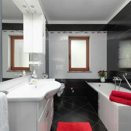 Emini Holiday home *